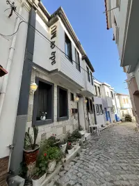 Ada Evi MU photo 2