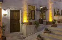 Magic Cave House photo 4