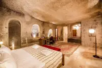 Hera Cave Suites photo 10