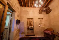 Zula Cave House photo 2