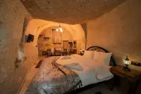 Zula Cave House photo 3