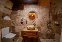 Zula Cave House photo 8