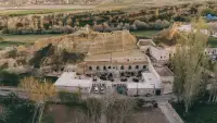 Sur Cave Hotel photo 1