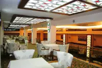 Malahit Exclusive Hotel photo 2