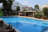 Anita Kemer Noch Hotel photo 4