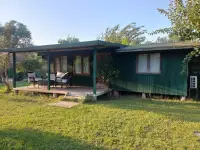 Etenna Bungalow Hotel photo 1