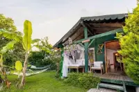 Etenna Bungalow Hotel photo 2