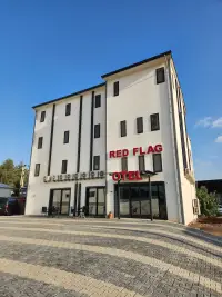 Red Flag Hotel photo 1