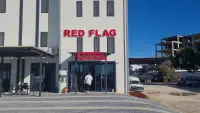 Red Flag Hotel photo 2