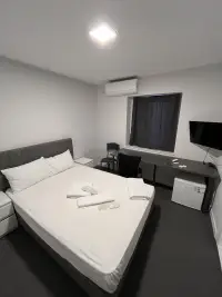 Red Flag Hotel photo 4