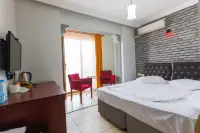 Iznik Otel & Havuz Restaurant photo 6