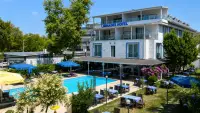 Limnades Hotel photo 1