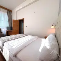 Parion Hotel photo 2