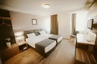 Hotel Helen photo 8