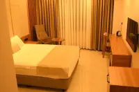 Golden Vera Hotel photo 7