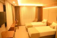 Golden Vera Hotel photo 8