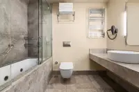 Ramada By Wyndham Istanbul Pera photo 18