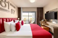 Ramada By Wyndham Istanbul Pera photo 9