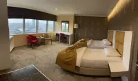Boris Hotel photo 9