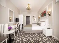 Triada Hotel Büyükada photo 9
