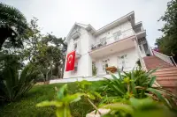 Triada Hotel Büyükada photo 3