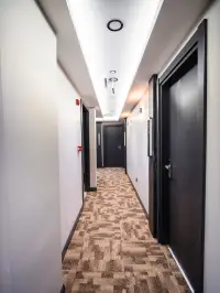 Modern Lux Hotel photo 6