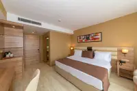 38 Hotel photo 8