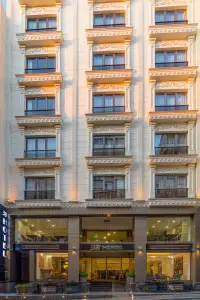 38 Hotel photo 1