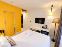 Sparkle Hotel photo 4