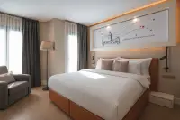 Sparkle Hotel photo 5