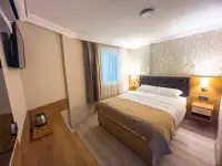 Helen Inn photo 13