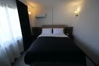 Üstün Otel Alsancak photo 21