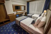 Looks Hotel photo 14
