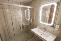 Looks Hotel photo 16