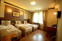 Anzac Hotel photo 7