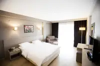 Zinos Hotel photo 11