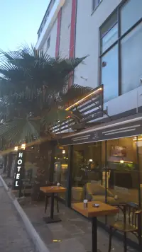 Mills Hotel photo 2