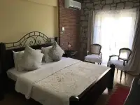 Alacati Cadde 75 Luxury Hotel photo 22