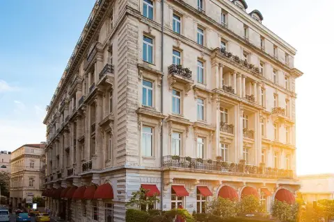 Pera Palace Hotel — Istanbul