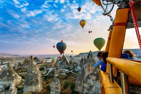11 Days Luxury Turkey Tour: Istanbul, Cappadocia, Sirince & Pamukkale Private Tour