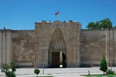 3 Days Aksaray City Tour – Caravanserai, Hasan Mountain & Ihlara Valley Private Tour