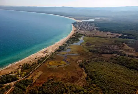 4 Days Edirne & Kirklareli Tour: Selimiye Mosque, Wine Tasting and Longoz Forests (Private Tour)
