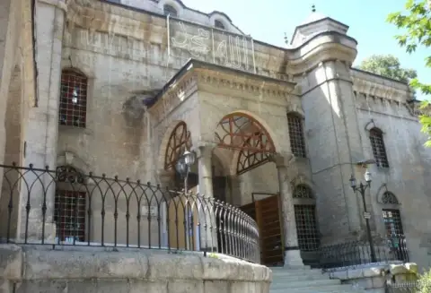 4 Days Kutahya City & Cooking Tour: Tile Museums, Fortress and Sini Mantisi Class Private Tour