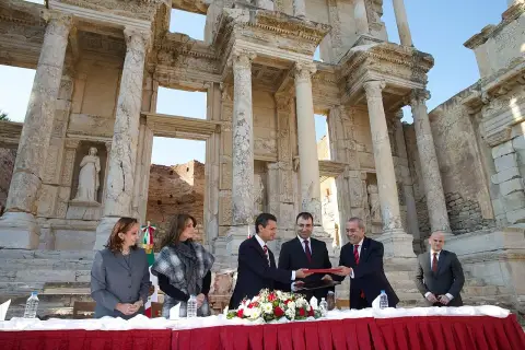 5 Days Ephesus, Pamukkale, Konya & Cappadocia Tour (Group Tour)