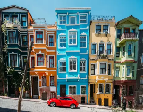 Balat Istanbul Day Tour: History, Colors & Pottery Workshop