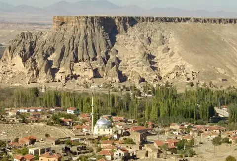 Aksaray City Day Tour – Sultanhani, Hasan Mountain & Ihlara