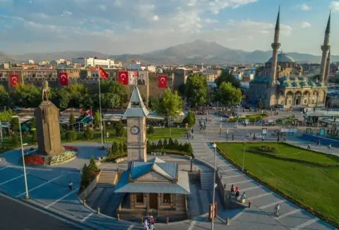 Full Day Kayseri City and Valleys Tour