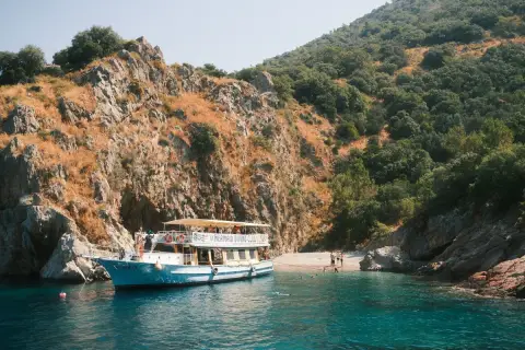 Daily Cleopatra Island Boat Trip from Marmaris – with Lunch on Board (Shared)
