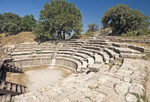 Daily Troy Tour from Canakkale – Ancient City of Troy & Wooden Horse