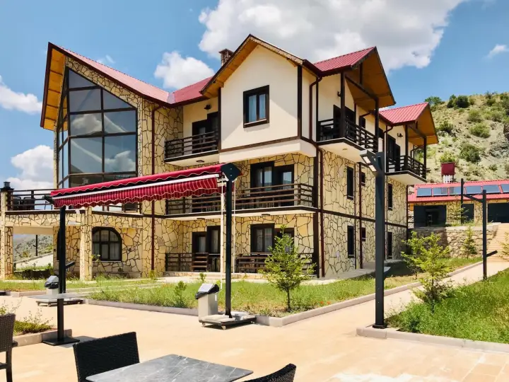 Avcı Köşkü Çamoluk — Çamoluk, Giresun